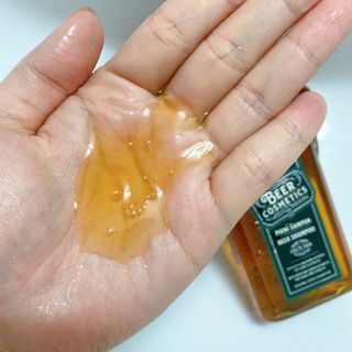 체코 비건화장품 마뉴팍투라 향좋은 천연 맥주샴푸 맥주샤워젤 — 5점을 준 리뷰어가 2022년 5월 올린 사용 사진