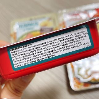 [유픽]간편하게 즐기는 고단백 상온보관 후무스 2종, 총 4개 토마토맛/타히니맛[올리브맛 제외] — 4.5점을 준 리뷰어가 2021년 3월 올린 사용 사진