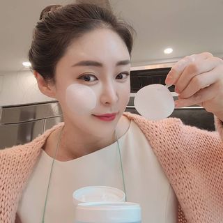 메디힐 워터마이드 포어 타이트닝 에센스 패드 — 5점을 준 리뷰어가 2021년 5월 올린 사용 사진