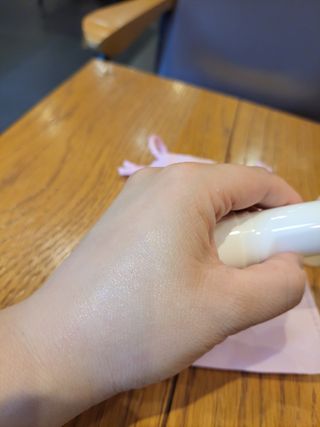 트윙클라 안티멜라 수딩 워터밤 — 5점을 준 리뷰어가 2022년 6월 올린 사용 사진