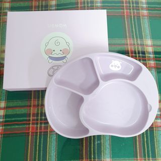 유비맘 캐릭터 실리콘 흡착 식판_색상 랜덤발송 — 5점을 준 리뷰어가 2021년 1월 올린 사용 사진