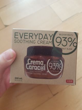 자민경 크레마카라콜 에브리데이 수딩 크림 300ml — 5점을 준 리뷰어가 2021년 1월 올린 사용 사진