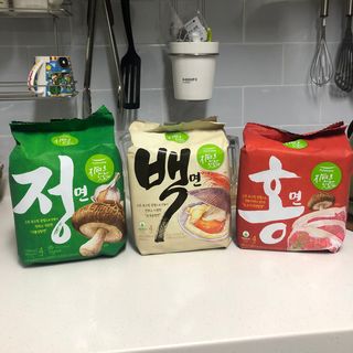[풀무원] 자연은맛있다 정면, 백면, 홍면  세트 — 5점을 준 리뷰어가 2021년 4월 올린 사용 사진
