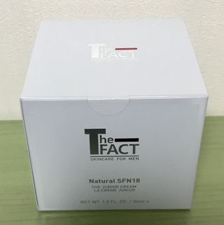 The Fact 더 팩트 내추럴 에스에프엔 에이틴 시니어 크림 — 5점을 준 리뷰어가 2021년 3월 올린 사용 사진