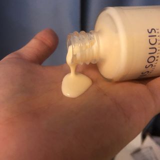 산수시 데포 세럼 수분 물광 비타민 에센스 50ml 기초화장품 — 5점을 준 리뷰어가 2021년 6월 올린 사용 사진