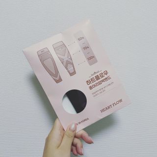 하트플로우 종아리 압박 밴드 스타킹 — 5점을 준 리뷰어가 2022년 8월 올린 사용 사진