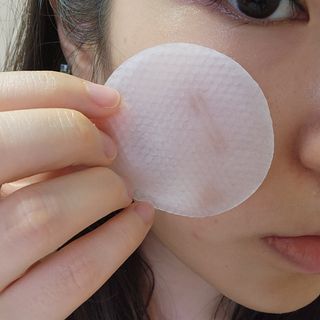 산다화 비타민씨 화이트닝 토너 패드 — 5점을 준 리뷰어가 2023년 5월 올린 사용 사진