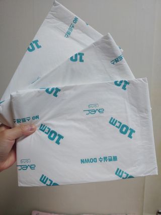 아베크 펫 와이드 프리미엄 대형 애견 강아지 배변 패드 30매 1팩 80g — 4점을 준 리뷰어가 2021년 7월 올린 사용 사진