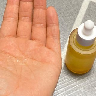 체르엠 스템앤셀 비타민 브라이트닝 에센스 30ml 1개 — 5점을 준 리뷰어가 2022년 3월 올린 사용 사진