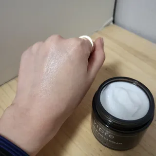 비프리코스메틱 뉴 프레쉬 크림 80ml — 5점을 준 리뷰어가 2023년 2월 올린 사용 사진