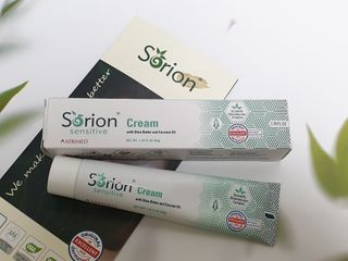 건선/아토/습진/민감성 피부 천연보습진정크림 소리온 크림 & 센시티브 크림 50g — 3점을 준 리뷰어가 2022년 3월 올린 사용 사진