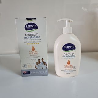 H365 Redwin Premium Moisturiser 레드윈 프리미엄 모이스춰라이저 500ml — 5점을 준 리뷰어가 2021년 4월 올린 사용 사진