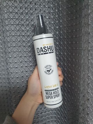 다슈코리아 다슈 포 맨 프리미엄 메가 홀드 슈퍼 스프레이 250ml — 5점을 준 리뷰어가 2021년 4월 올린 사용 사진