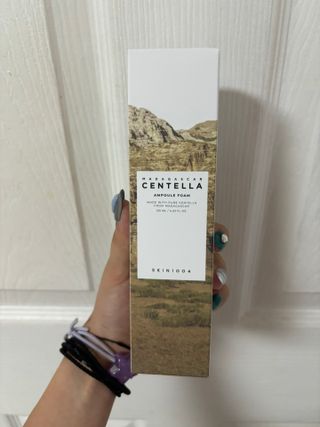 스킨1004 [SKIN1004] 마다가스카르 센텔라 앰플 폼 125ml — 5점을 준 리뷰어가 2024년 8월 올린 사용 사진