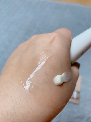 mom e 맘이 내추럴 베이비 케어 크림+바디오일 — 5점을 준 리뷰어가 2021년 1월 올린 사용 사진