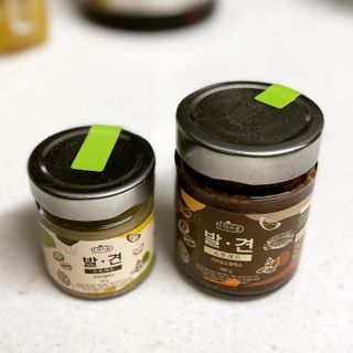 진테이블 발.견 스프레드  오리지널믹스 90g + 카카오스윗믹스 90g 2종 세트 — 5점을 준 리뷰어가 2022년 8월 올린 사용 사진