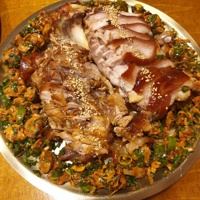 [동네맛집족발 수유점] 꼬막족발 리뷰 사진