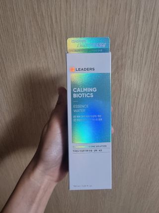 리더스코스메틱 리더스 카밍 바이오틱스 에센스 워터 — 5점을 준 리뷰어가 2021년 8월 올린 사용 사진
