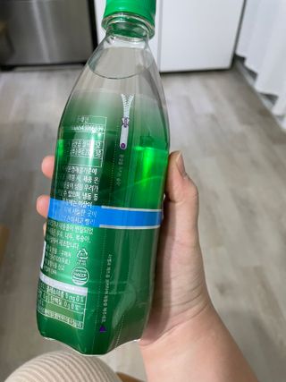 몽베스트 Montbest with Sparkling water Plain 20병 — 4점을 준 리뷰어가 2022년 11월 올린 사용 사진