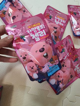 [팔도] 잔망루피젤리 믹스베리맛 42g 8개 — 5점을 준 리뷰어가 2022년 1월 올린 사용 사진