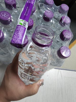 몽베스트 [MONTBEST]위드어스 500mL 20병 — 5점을 준 리뷰어가 2022년 9월 올린 사용 사진