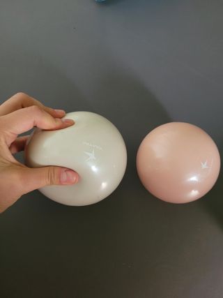 트라택 쿠셔닝 웨이트볼 0.5kg + 1kg SET — 5점을 준 리뷰어가 2022년 6월 올린 사용 사진