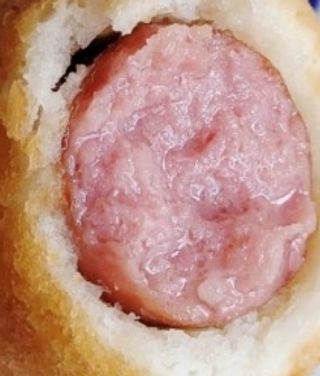 오마뎅 한우핫도그 — 4점을 준 리뷰어가 2021년 5월 올린 사용 사진