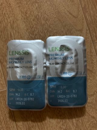 렌시스 LENSSIS [ 렌시스 ] 영롱한 색감의 혼혈렌즈 ＃루나시리즈 1개월용 ｜ 3컬러 중 택1 ｜ — 3점을 준 리뷰어가 2021년 6월 올린 사용 사진