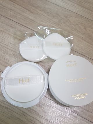 위뜨 글로시 레이어 쿠션 — 4점을 준 리뷰어가 2022년 7월 올린 사용 사진