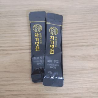 차가명원 차가버섯 프리미엄 추출분말 10일분(20포) — 5점을 준 리뷰어가 2022년 6월 올린 사용 사진