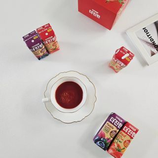 [롯데칠성] 야채듬뿍 더'진한 [롯데칠성] 야채는 이제 COLORFULL! 야채듬뿍  더 진한 레드 4개 +퍼플 4개 (총 8개) — 4.5점을 준 리뷰어가 2023년 6월 올린 사용 사진
