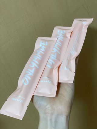 빛나(vyttna) 온리뮤 이너뷰티케어 에센스 4개입 — 5점을 준 리뷰어가 2022년 2월 올린 사용 사진