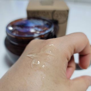자민경 크레마카라콜 에브리데이 수딩 크림 300ml — 5점을 준 리뷰어가 2021년 1월 올린 사용 사진