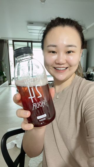 클린24시간 1BOX(5포) + 전용보틀(500ml) — 5점을 준 리뷰어가 2023년 3월 올린 사용 사진