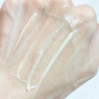 [후르디아] 끈적임 없는 착한성분 비건  핸드크림 3종 — 5점을 준 리뷰어가 2022년 9월 올린 사용 사진