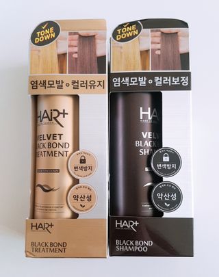 헤어플러스 블랙 컬러본드 샴푸 트리트먼트 300ml — 5점을 준 리뷰어가 2021년 5월 올린 사용 사진