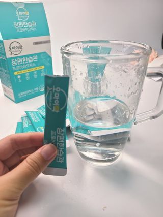 [유산균] 오마이락 장편한습관 프로바이오틱스 30P — 4점을 준 리뷰어가 2022년 11월 올린 사용 사진