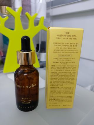 스킨큐어 산다화 비타민c 화이트닝 에센스 30ml — 5점을 준 리뷰어가 2023년 10월 올린 사용 사진