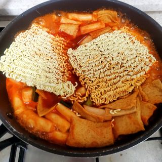 응큼떡볶이 — 5점을 준 리뷰어가 2021년 3월 올린 사용 사진
