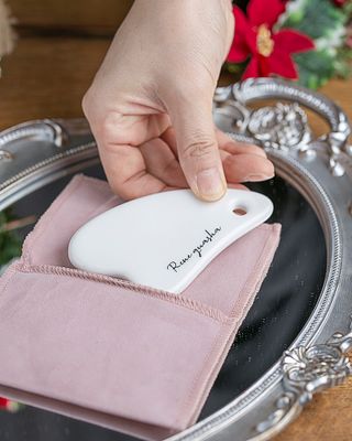 르네 세라믹 페이스 바디 절충형 괄사 — 5점을 준 리뷰어가 2022년 11월 올린 사용 사진