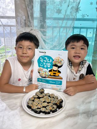 해풀잎 누구나 김밥*1ea [(혼합야채 35g *1ea,  김밥김 (5g, 5ea),  양념간장 (6g, 5ea), 참기름(5g, 2ea)] — 5점을 준 리뷰어가 2022년 7월 올린 사용 사진