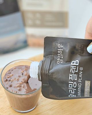 일일하우 슬리밍 플랜B 고소한 귀리맛, 진한 카카오맛 (체중조절식) — 4.5점을 준 리뷰어가 2023년 7월 올린 사용 사진