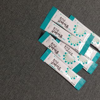 프리마인 유산균 국가지정연구소 선정, 살아있는 생유산균 200억 마리의 힘. 유산균n굿바이옴플러스 — 4.5점을 준 리뷰어가 2021년 10월 올린 사용 사진