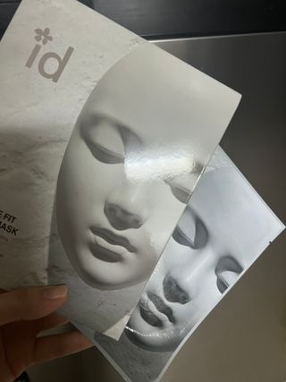 아이디플라코스메틱 페이스핏 플라스터 마스크 _ 리뉴얼 — 4.5점을 준 리뷰어가 2022년 4월 올린 사용 사진
