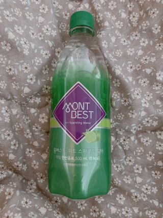 몽베스트 Montbest with Sparkling water Lime20병 — 5점을 준 리뷰어가 2021년 10월 올린 사용 사진