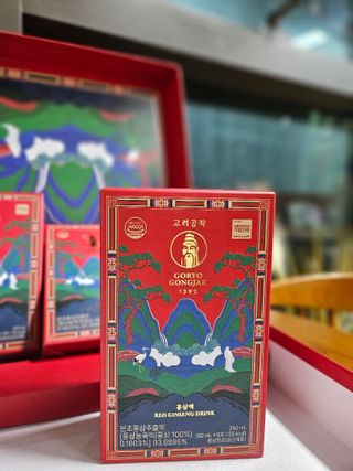 쿠팡구매평-[고려공작1392] 홍삼파우치 50mL X 30포 — 5점을 준 리뷰어가 2025년 9월 올린 사용 사진