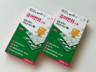 [큐어반H 스팟] 자외선 99프로 차단되는 스틱타입 스팟밴드(1팩 / 66매입) — 4.5점을 준 리뷰어가 2022년 12월 올린 사용 사진