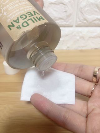 [후르디아] 눈시림없는 올영 립앤아이 리무버 — 5점을 준 리뷰어가 2023년 11월 올린 사용 사진