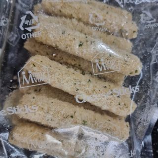 디케이식품(주) 고르곤졸라&모짜렐라 치즈스틱 400g — 5점을 준 리뷰어가 2023년 3월 올린 사용 사진