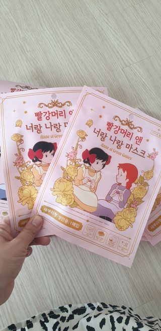 [숨그림] 2D 새부리형, 짱구, 무직타이거, 빨강머리앤 우리아이 그리고 내가 쓰는 믿을수있는 케릭터 마스크 — 5점을 준 리뷰어가 2021년 9월 올린 사용 사진